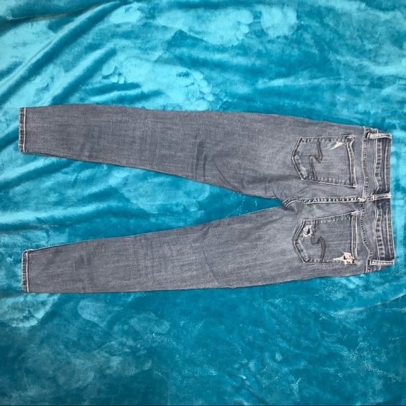 Silver Jeans - Picture 4 of 6